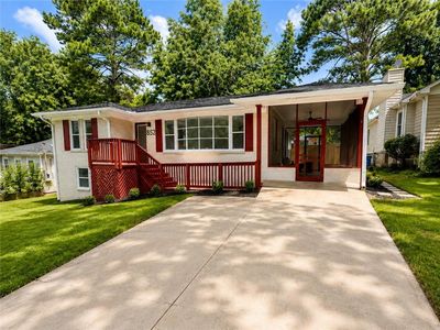 852 Norwood Rd SE