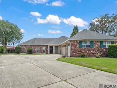 13770 S Fairview Ave