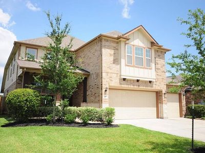 241 Harbor Bend Ln