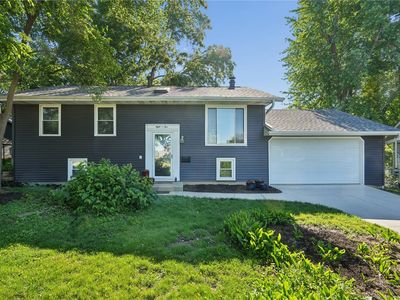 805 Pawnee Dr NW