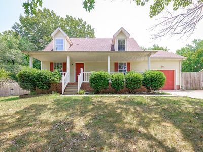435 Kelsey Dr