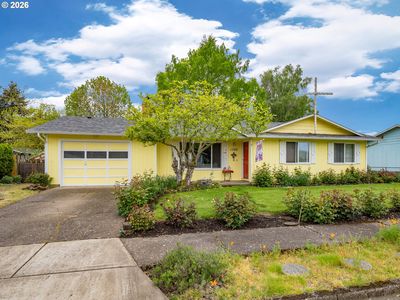 Property at 1392 SW Myrtle St, Dundee, OR
