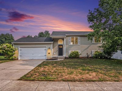 4139 Whirlwind Dr NE