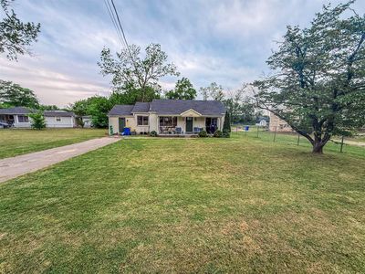 1467 N Sunrise Dr