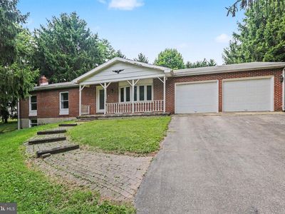 Property at 140 Codorus Furnace Rd, Mount Wolf, PA