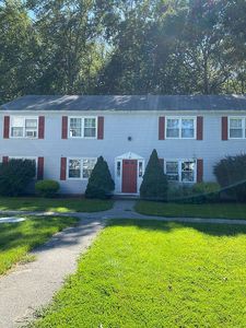 120 Gallup Hill Rd APT 4C