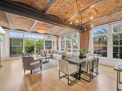 174 Washington St APT 1G