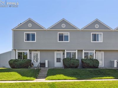 7636 Lexington Manor Dr