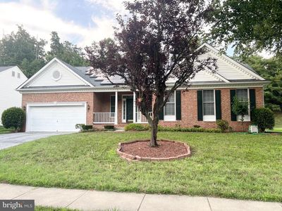 7816 Aylesford Ln