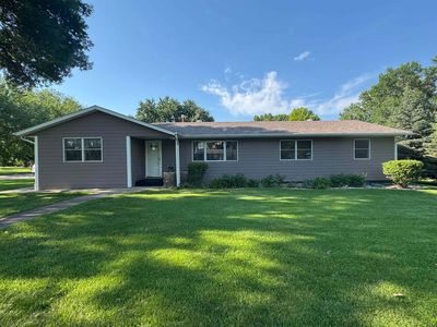 110 Cottonwood St