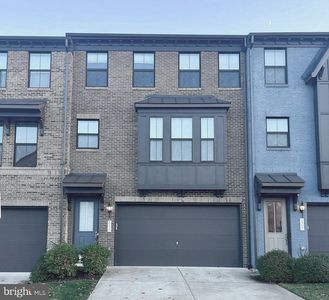 2535 James David Way