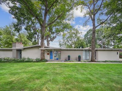 286 Avon Ave