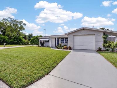 10735 Darius St