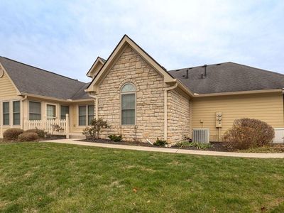 1425 Meadow Ridge Dr