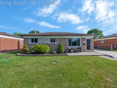 14914 Jenny Dr
