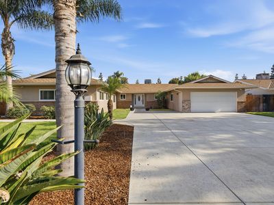 908 N Beatrice Drive