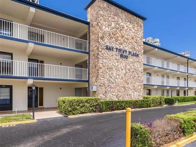 6100 12th St S APT 107