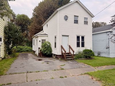 12 Porter St