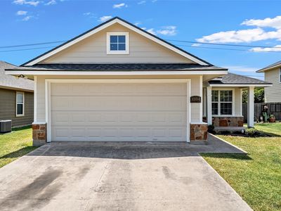 10104 Bunting Dr