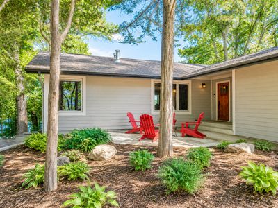 3890 Lone Cedar Cir