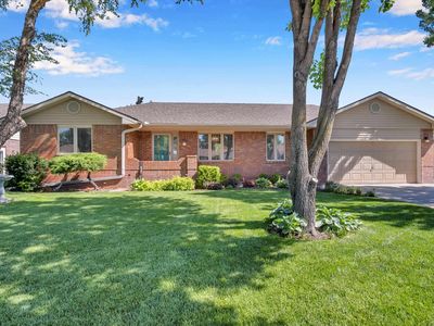 802 Idlewild Dr