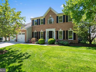 11705 Hunters Run Dr