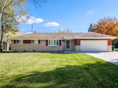 W137S6834 Dunstan COURT