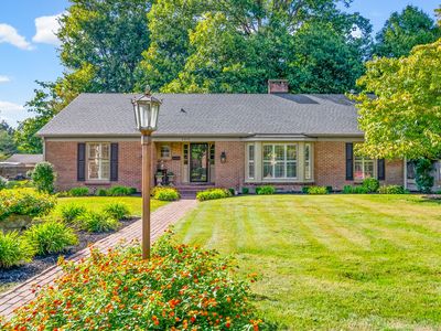 2611 Cayce Meade Dr