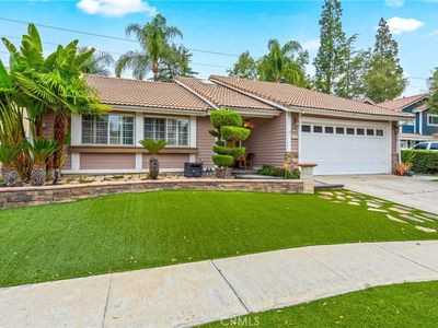 1250 Country Pl