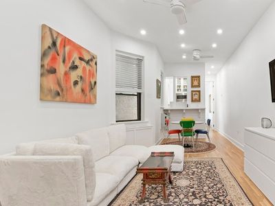 448 E 84th St APT 4C