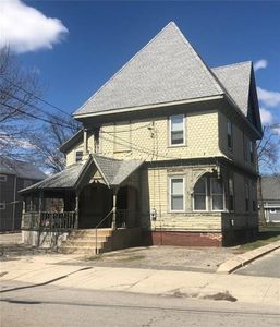 5 Nickerson St