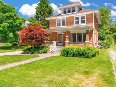 222 N Howard Ave