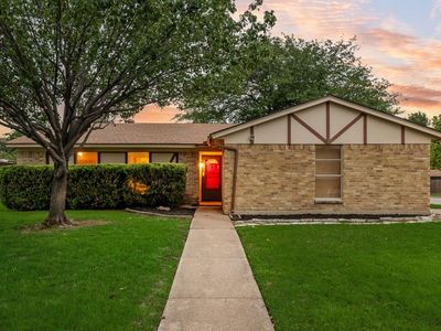 5929 Robin Dr