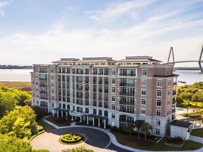 234 S Plaza Ct #211
