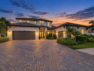 6185 LUNGO LAGO DRIVE