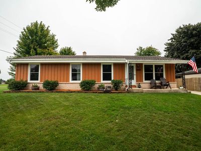 Property at 1614 N Lakeview AVENUE, Port Washington, WI