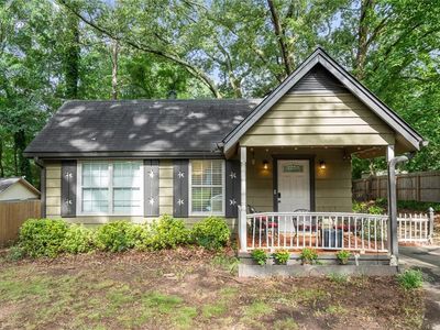Property at 778 McLendon Dr, Scottdale, GA