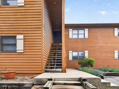 9605 S Lake Ridge Dr #6