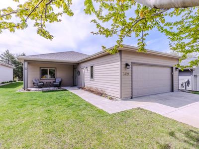 3426 Golf Villa Dr
