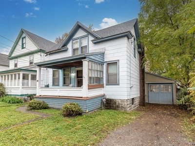 66 Callodine Ave