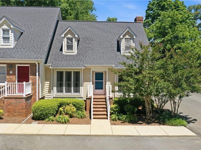 Property at 1121 Sherwood Dr APT 10, Burlington, NC