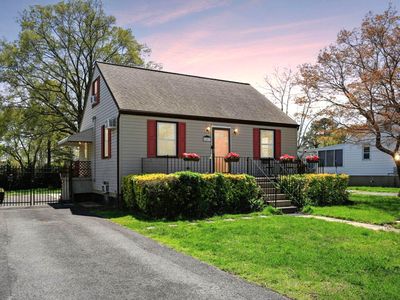2203 Middleborough Rd