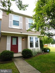 2 Primrose Ct