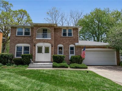 304 Vine Ln