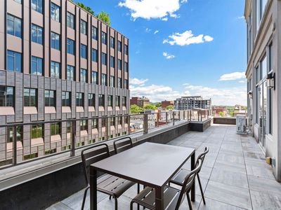 218 W Water St #601