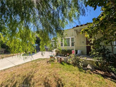 2351 Falling Leaf Ave