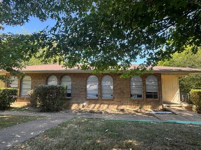 1837 Dana Ln