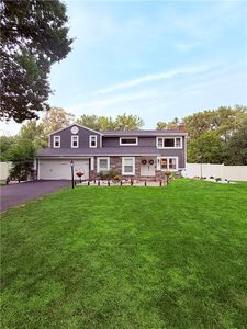 12 Laureldale Dr