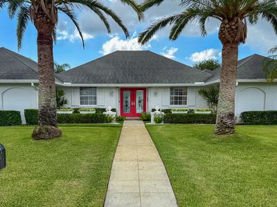 10124 Seagrape Way