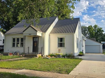 800 7th Ave